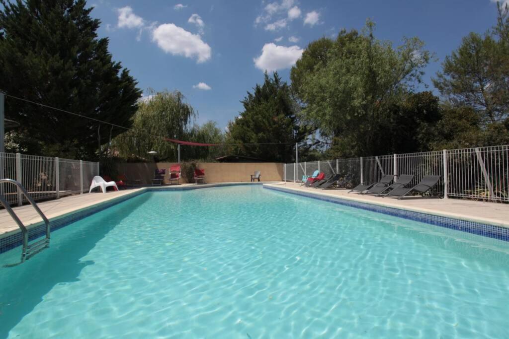 Gite Avec Piscine Et Climatisation Buzignargues Екстер'єр фото